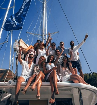 Нас объединяет не только работа